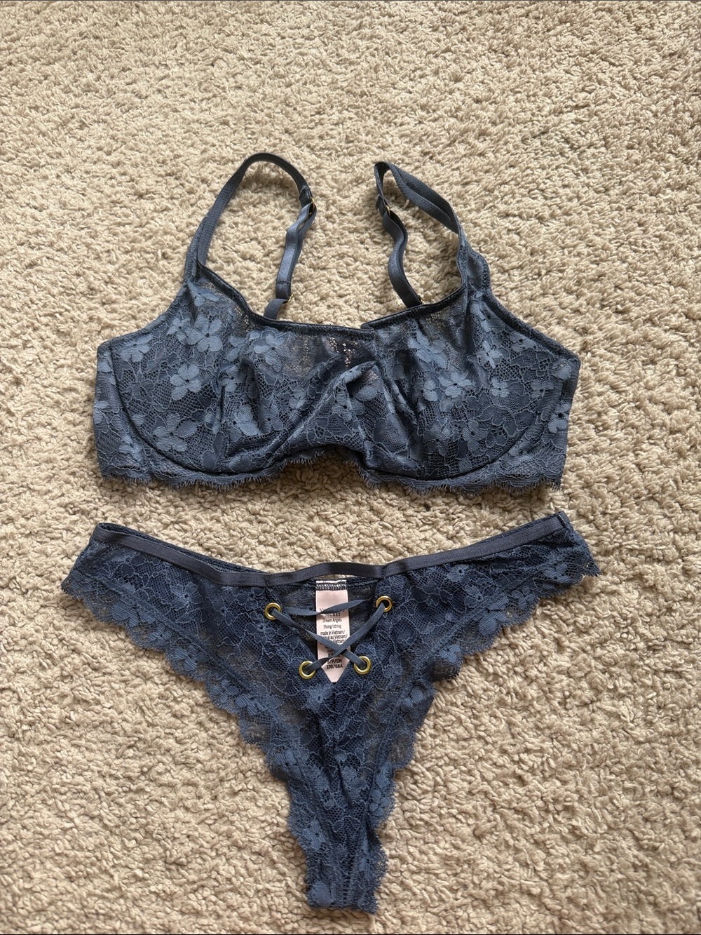 Victoria Secret lace bra and Pantie set